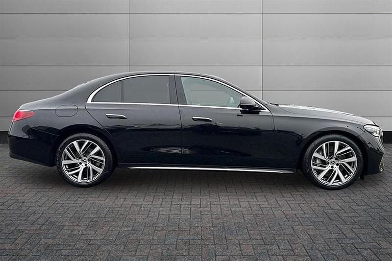 Used Mercedes E200 Premium 204 HP (150 kW) 2025 Black Sedan