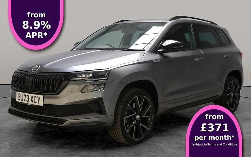 Used 2025 Skoda Karoq SportLine SUV | £25,389 (Fair price) - Image 1/3