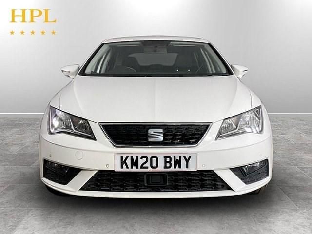 Begagnad Seat Leon SE Dynamic 115 HK (84 kW) 2020 Vit Halvkombi