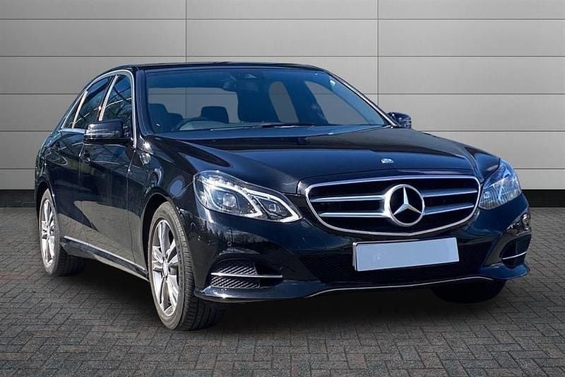 Begagnad Mercedes E220 SE 177 HK (130 kW) 2016 Svart Sedan