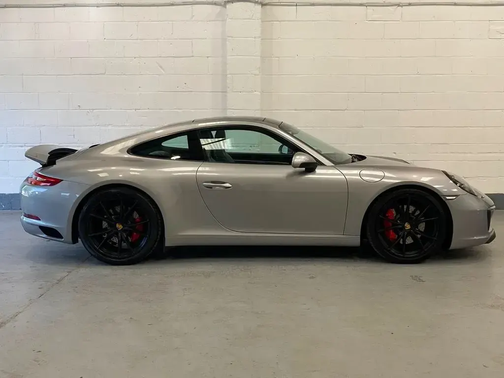Used Porsche 911 Carrera S 420 HP (308 kW) 2016 Silver Coupe