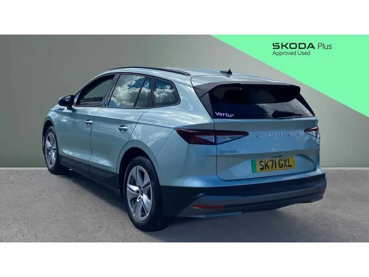 Used Skoda Enyaq iV Suite 97 kW (132 HP) 2021 Arctic silver metallic SUV