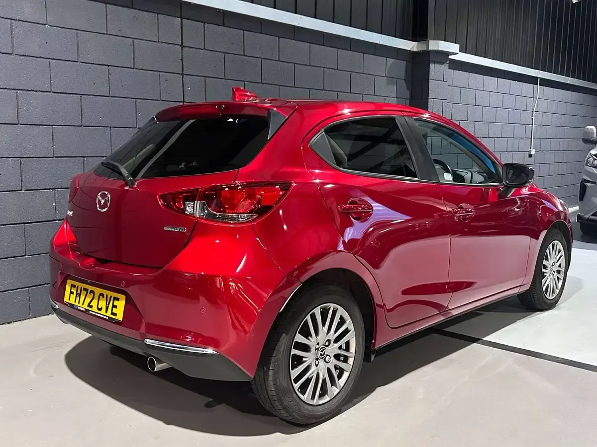 Used Mazda 2 Inclusive 116 HP (85 kW) 2023 Red Hatchback