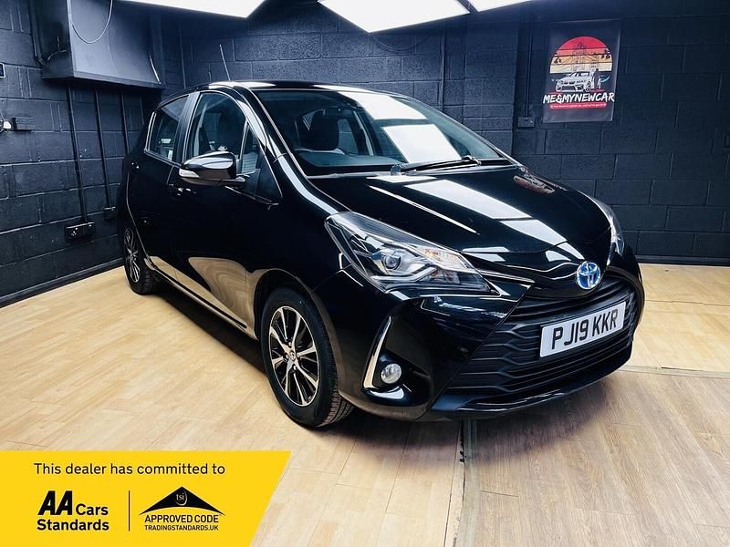 Used Toyota Yaris 2019 Black Hatchback