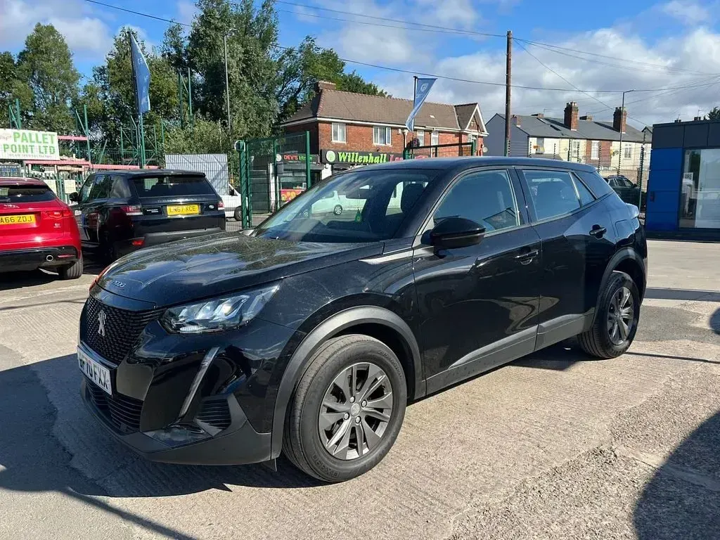 Used Peugeot 2008 Active 100 HP (73 kW) 2020 Black SUV