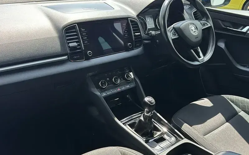 Used Skoda Karoq SE 116 HP (85 kW) 2020 SUV