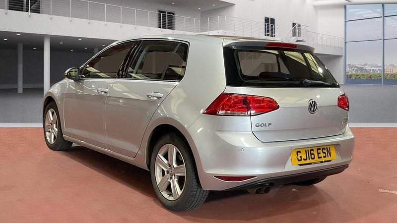 Used VW Golf VII Edition 125 HP (91 kW) 2016 Silver Hatchback