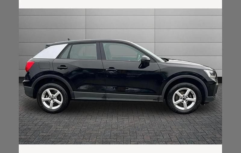 Used Audi Q2 Comfort 110 HP (80 kW) 2023 Black SUV