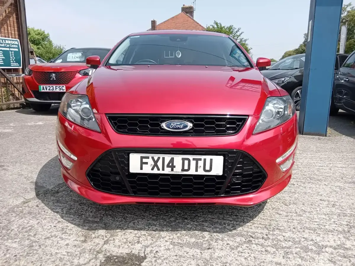Used Ford Mondeo Titanium X 200 HP (147 kW) 2014 Red Estate