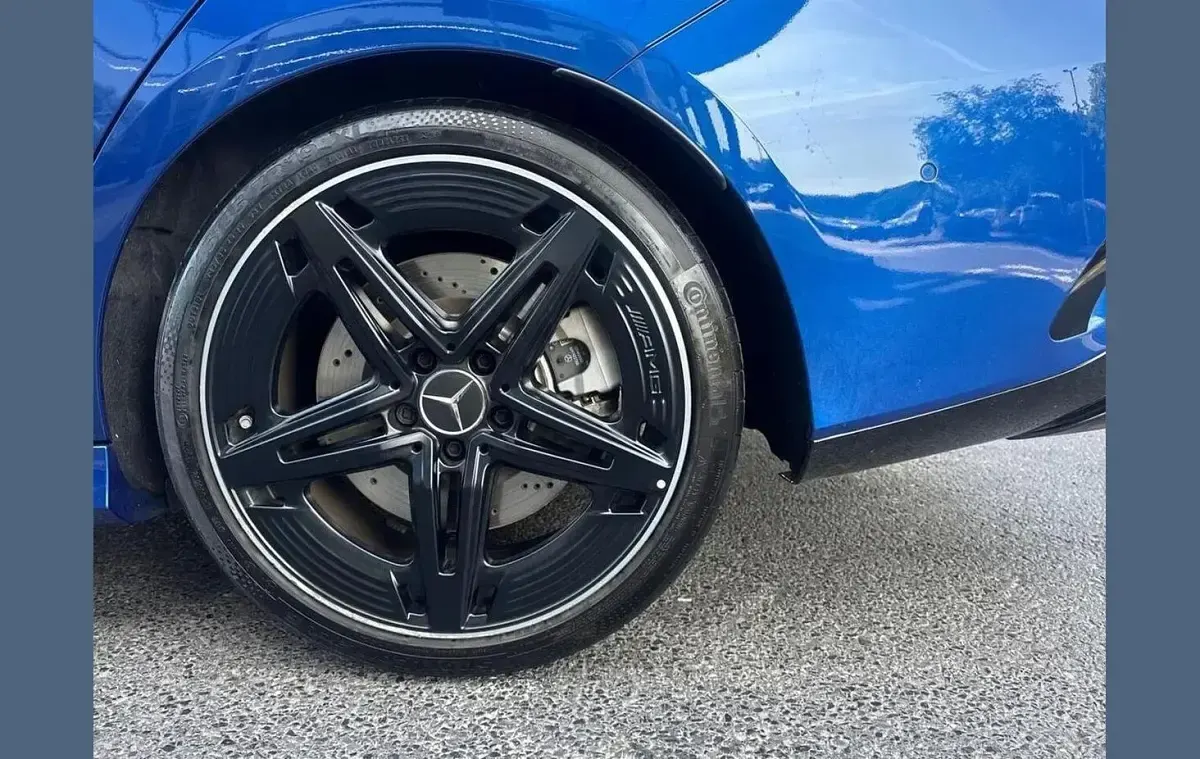 Used Mercedes CLA35 AMG Premium Plus 301 HP (221 kW) 2025 Blue Coupe