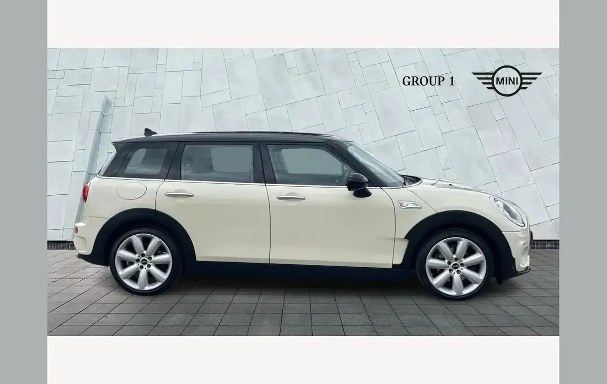Used Mini Cooper Clubman Exclusive 188 HP (138 kW) 2019 White Estate