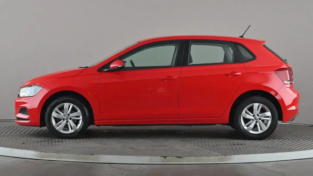 Usado VW Polo SE 65 HP (47 kW) 2018 Vermelho Citadino