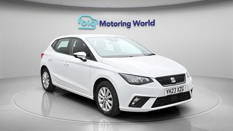 Used Seat Ibiza SE 95 HP (69 kW) 2023 White Hatchback