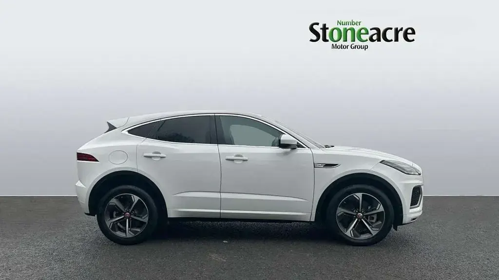 Usado Jaguar E-Pace R-Dynamic 304 HP (223 kW) 2021 Branco SUV