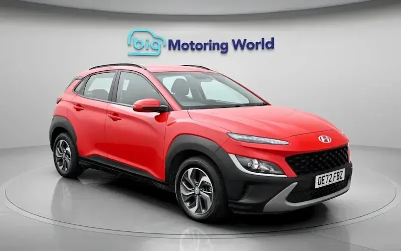 Used Hyundai Kona SE 141 HP (103 kW) 2022 Red SUV