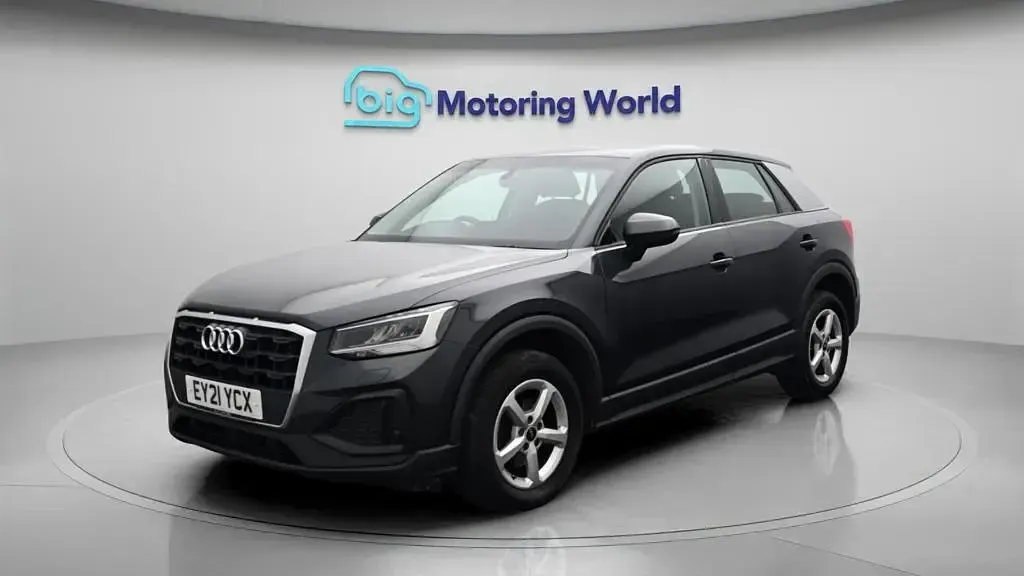 Used Audi Q2 110 HP (80 kW) 2021 Grey SUV