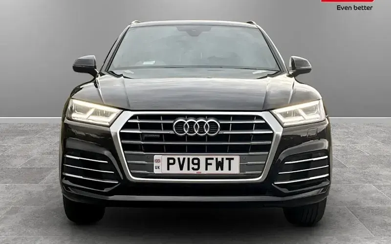 Used Audi Q5 S-Line 190 HP (139 kW) 2019 Black SUV