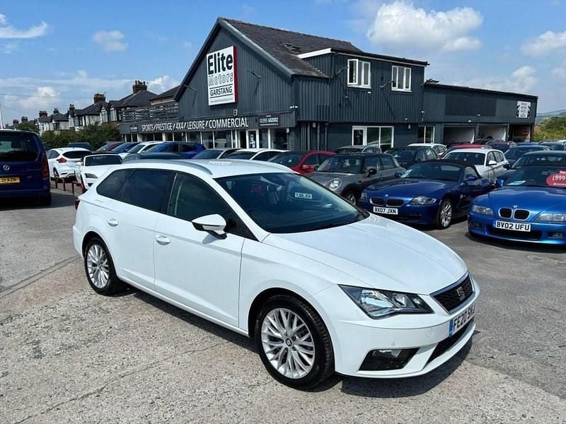 Used Seat Leon SE Dynamic 129 HP (94 kW) 2020 White Estate