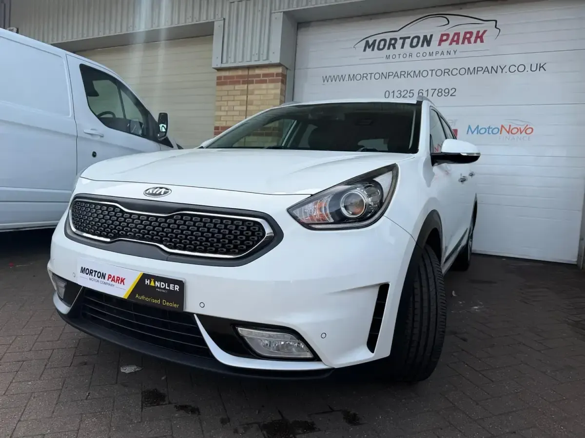 Used Kia Niro 141 HP (103 kW) 2018 White SUV