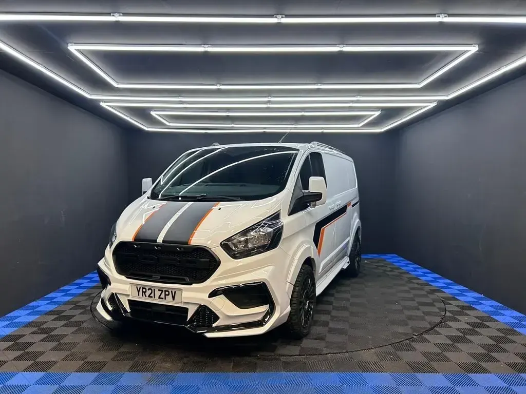 Used Ford Transit Custom S 105 HP (77 kW) 2021 White Van