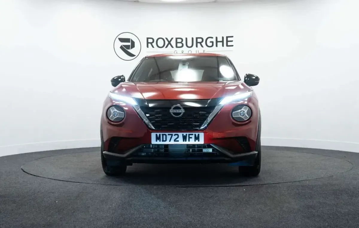 Używany Nissan Juke N-Connecta 143 KM (105 kW) 2023 Czerwony SUV