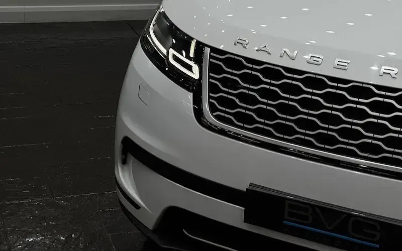Used Land Rover Range Rover Velar S 241 HP (177 kW) 2018 White SUV