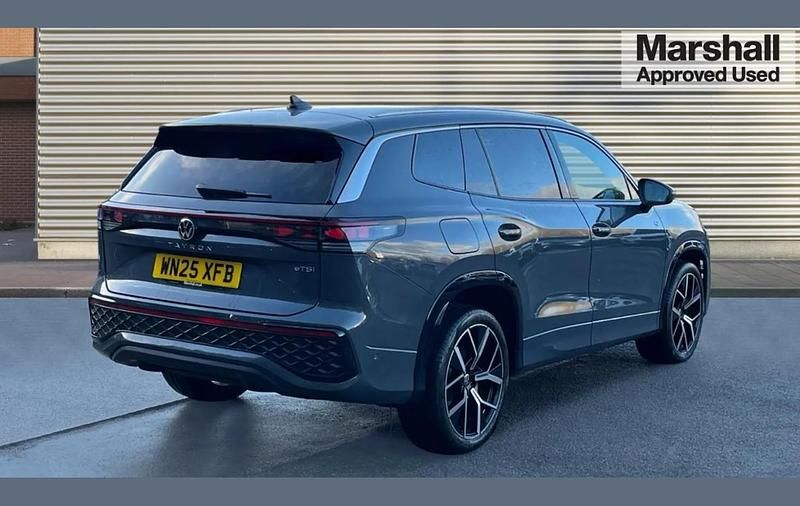 Used VW Tayron R-line 147 HP (108 kW) 2025 Grey SUV