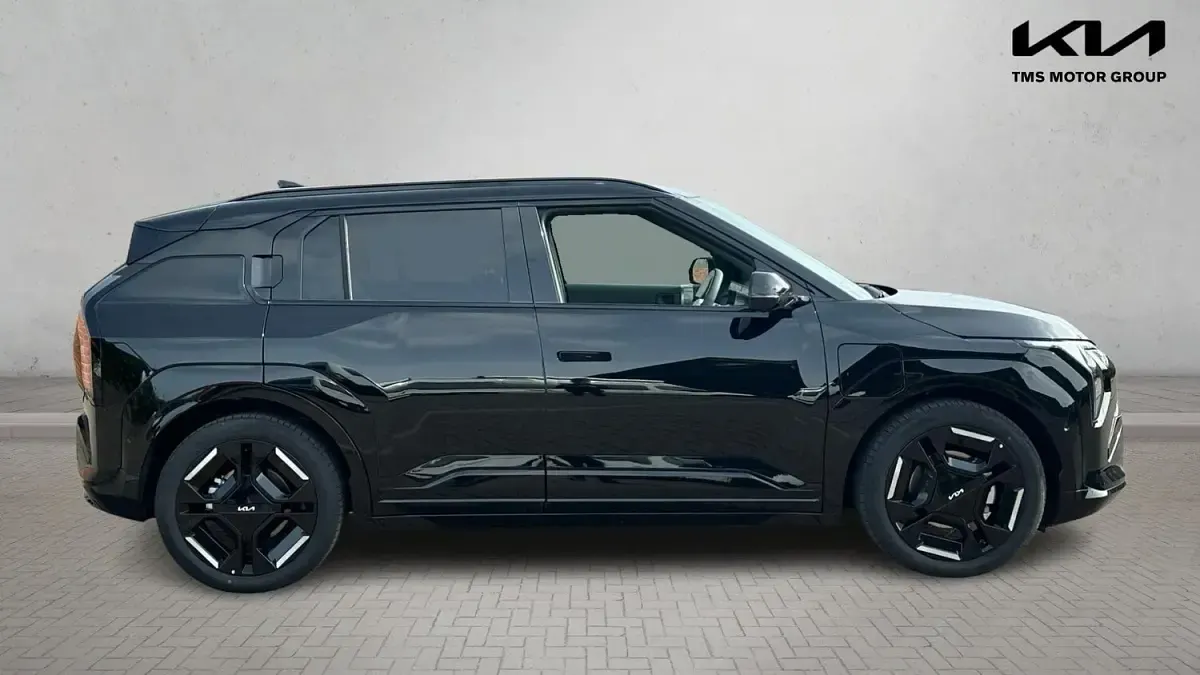 Begagnad Kia EV3 GT-Line S 147 kW (201 HK) 2026 Svart SUV