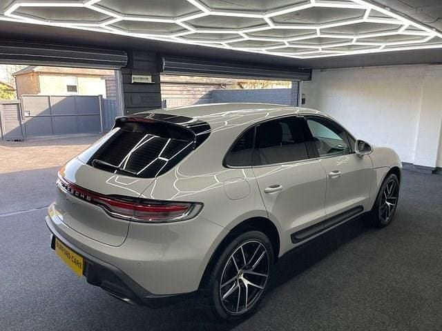 Usado Porsche Macan 265 HP (194 kW) 2023 Cinzento SUV