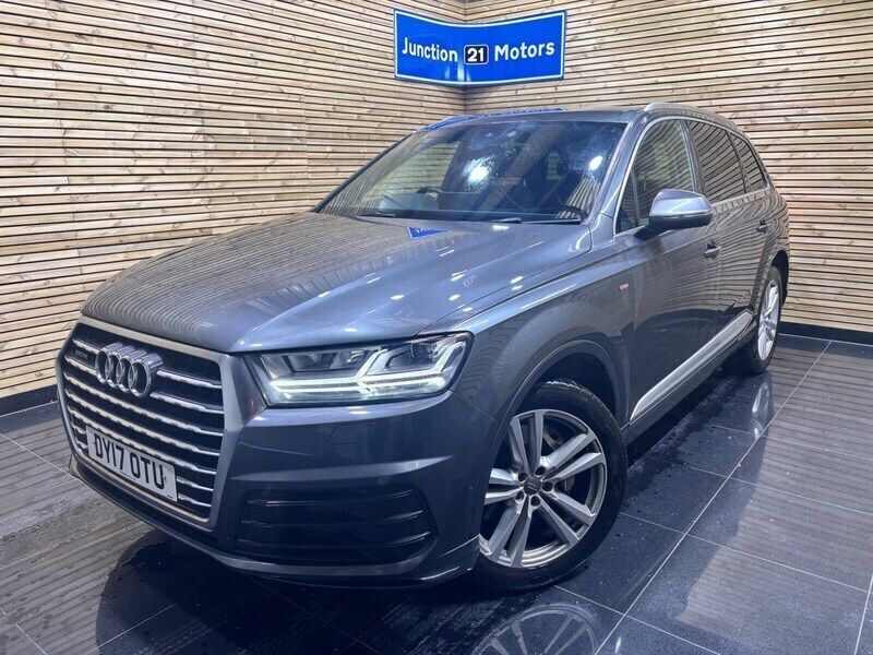 Grey Used 2017 Audi Q7 S-Line SUV | £17,990 (Expensive) - Image 1/4