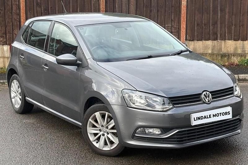 Used VW Polo SE 90 HP (66 kW) 2014 Grey Hatchback