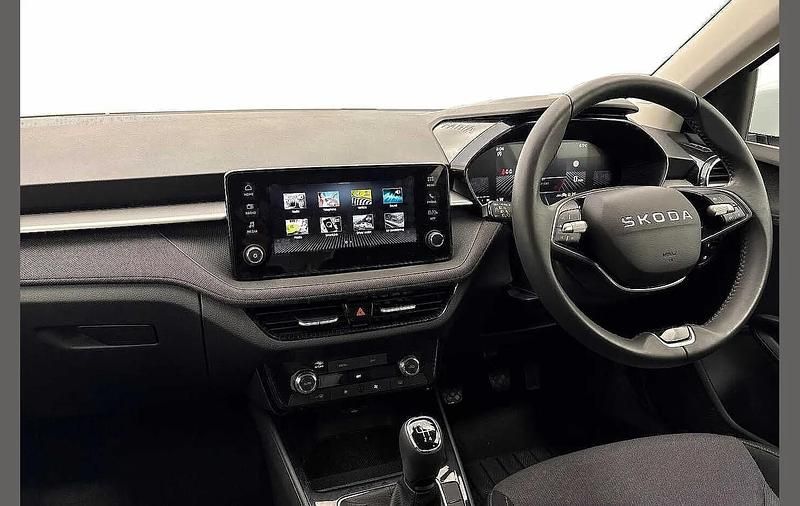 Used Skoda Fabia SE 94 HP (69 kW) 2025 Moon white metallic Hatchback