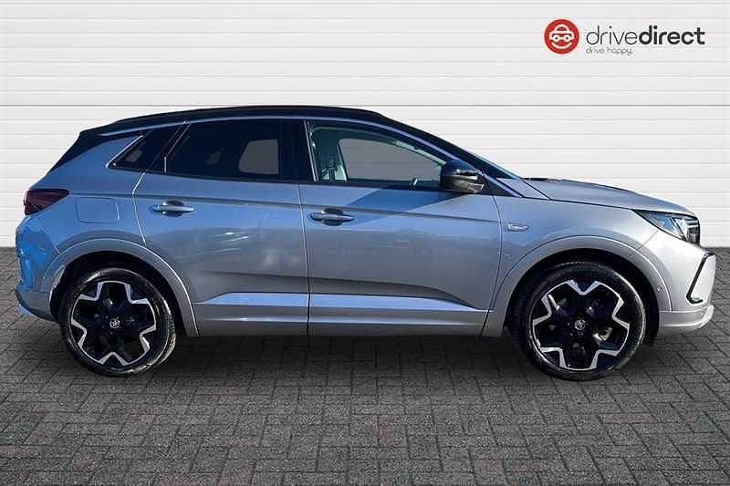 Used Vauxhall Grandland X Elite 130 HP (95 kW) 2023 Grey SUV