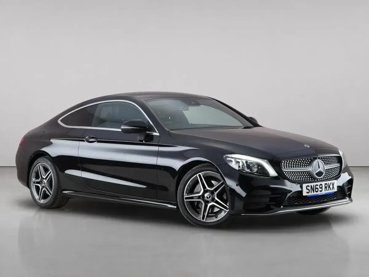 Used Mercedes C220 AMG Line Premium 194 HP (142 kW) 2019 Coupe