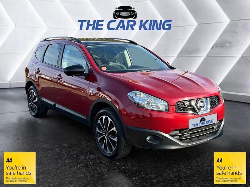 Red Used 2013 Nissan Qashqai +2 360º SUV | £4,380 (Fair price) - Image 1/4