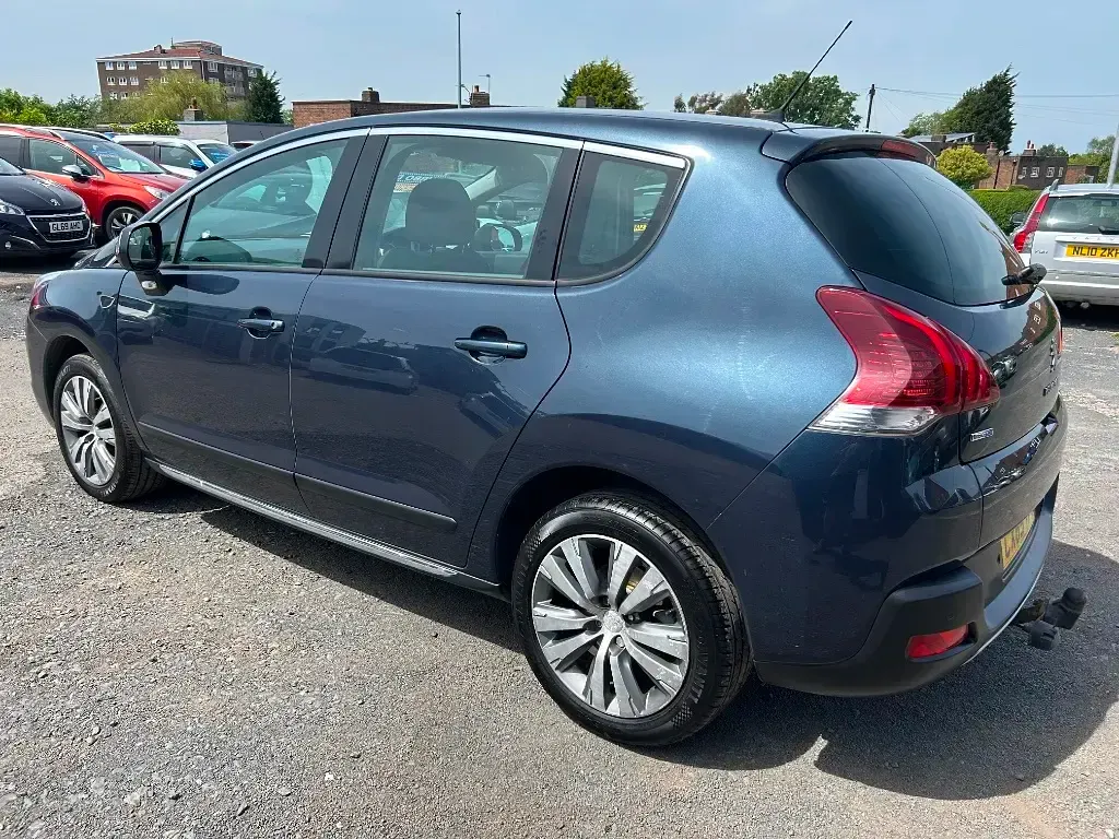 Used Peugeot 3008 Active 2015 Blue Estate