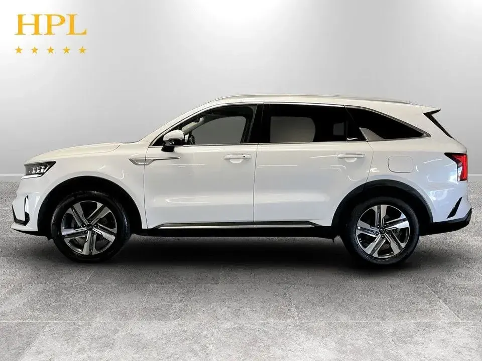 Used Kia Sorento 230 HP (169 kW) 2021 White SUV