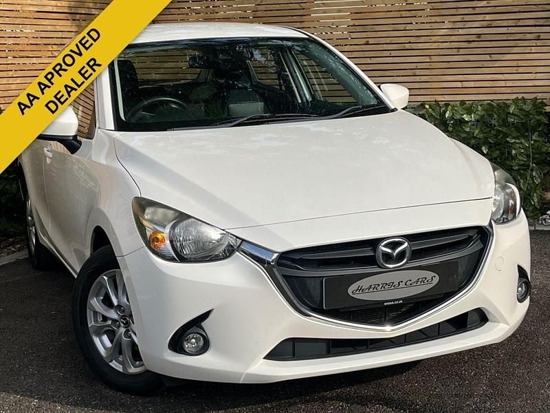 White Used 2019 Mazda 2 Hatchback | £8,185 (Fair price) - Image 1/4