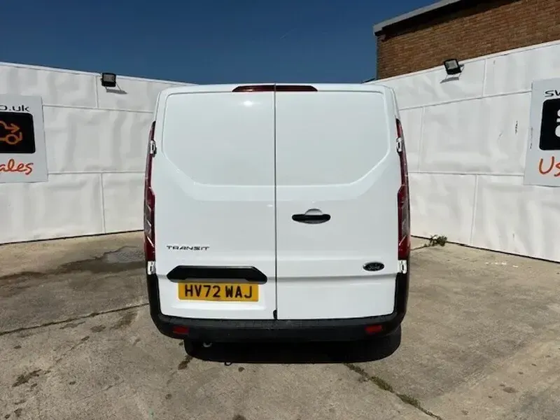 Begagnad Ford Transit Custom 105 HK (77 kW) 2022 Vit Van