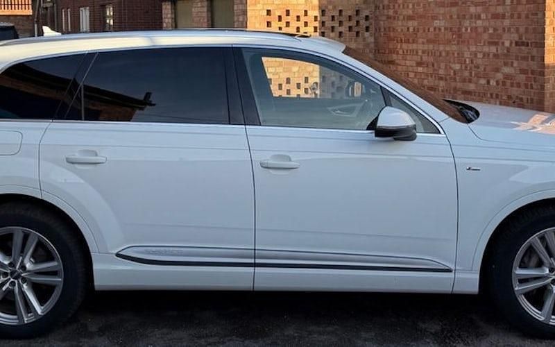 Używany Audi Q7 S-Line 272 KM (200 kW) 2018 SUV