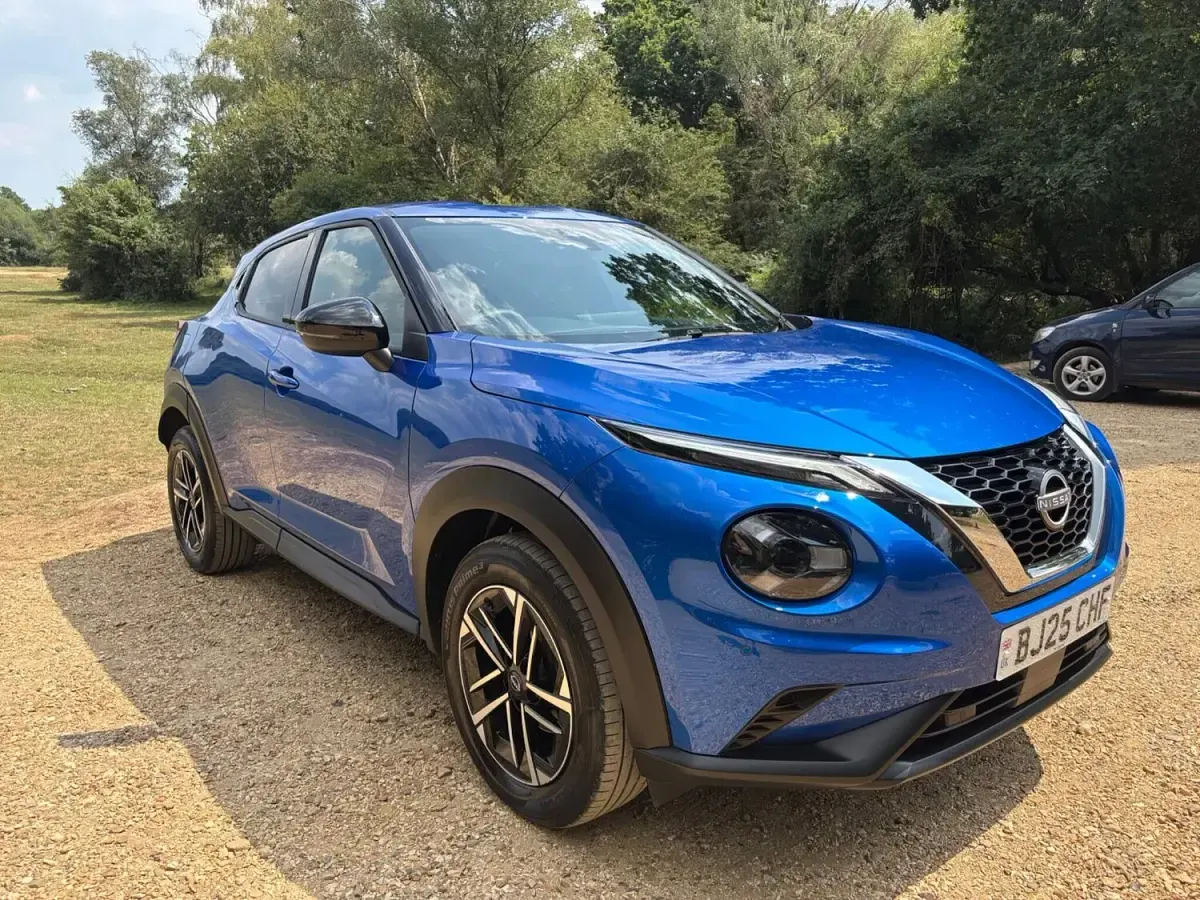 Used Nissan Juke N-Connecta 114 HP (83 kW) 2025 Blue SUV