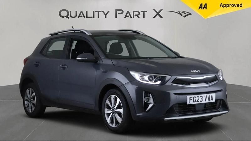 Grey Used 2023 Kia Stonic 2 SUV | £12,579 (Good price) - Image 1/4