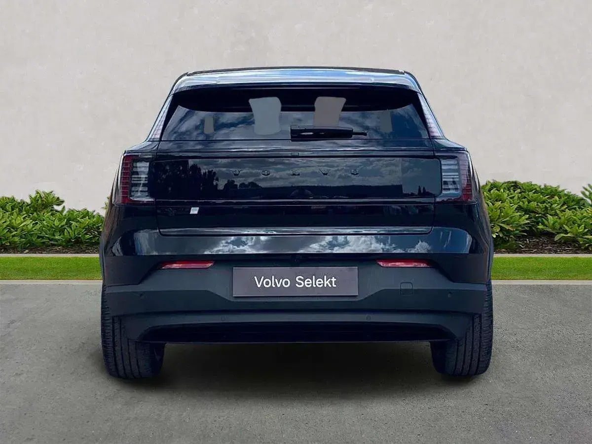 New Volvo EX30 Plus 200 kW (272 HP) 2026 Onyx black SUV