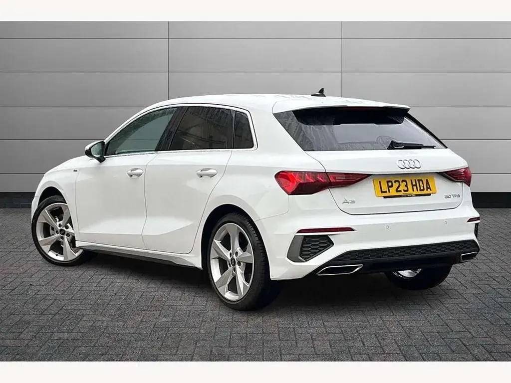 Used Audi A3 S-Line 110 HP (80 kW) 2023 Glacier white Hatchback