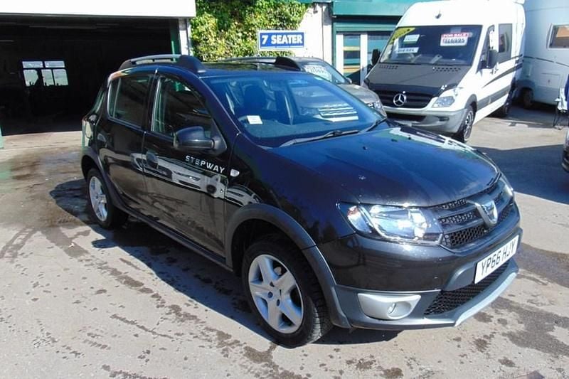 Usado Dacia Sandero Ambiance 90 HP (66 kW) 2016