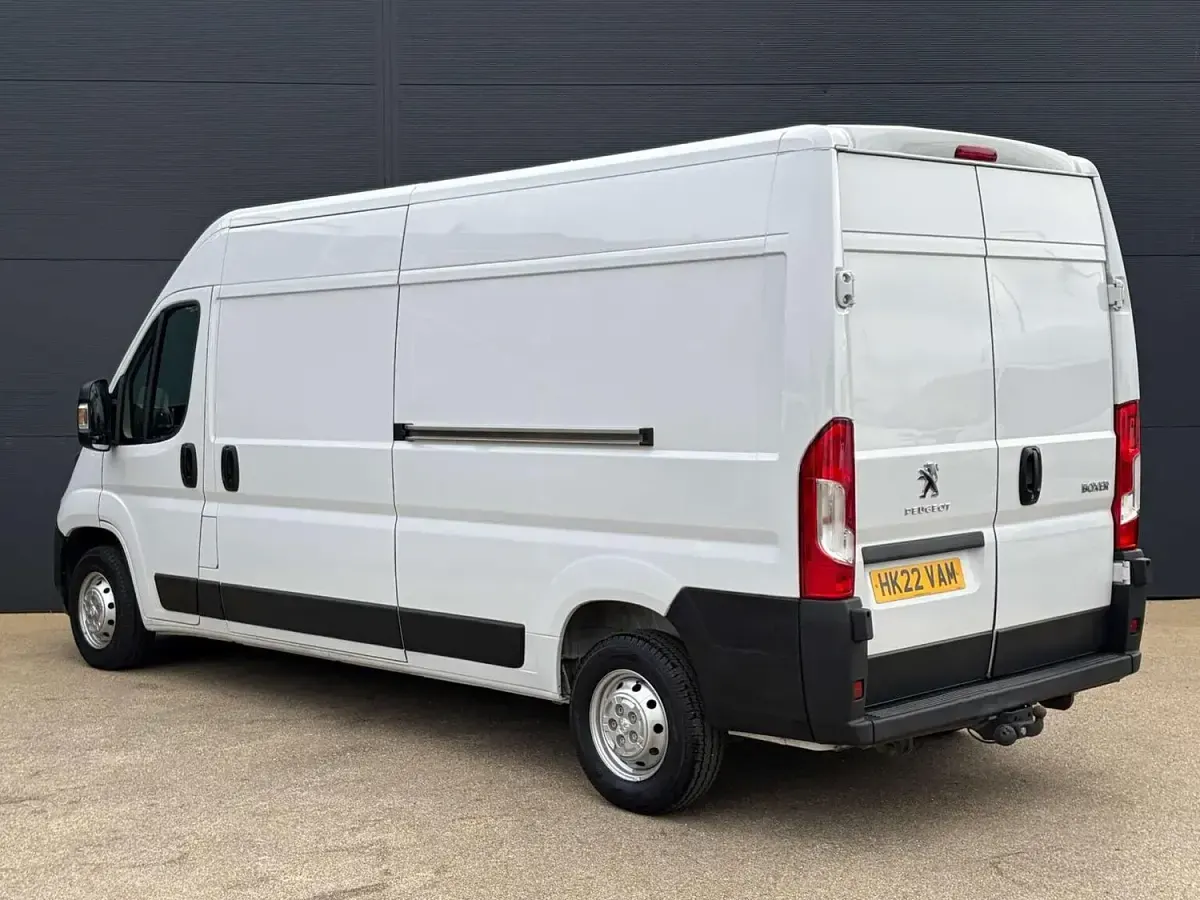 Used Peugeot Boxer S 2022 White Van