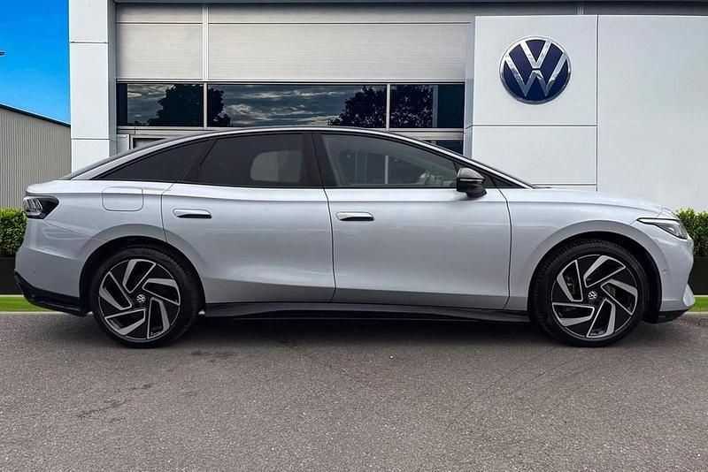 Used VW ID.7 Pro 210 kW (286 HP) 2025 Silver Hatchback