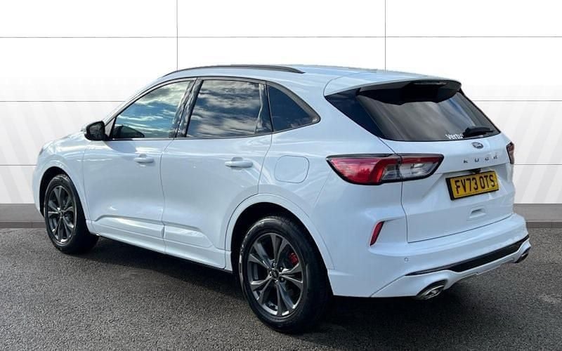 Used Ford Kuga ST-Line 150 HP (110 kW) 2023 White SUV