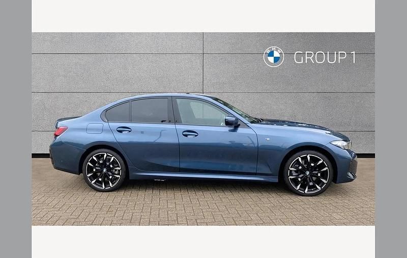 Used BMW 330e M Sport 288 HP (211 kW) 2025 Blue Sedan