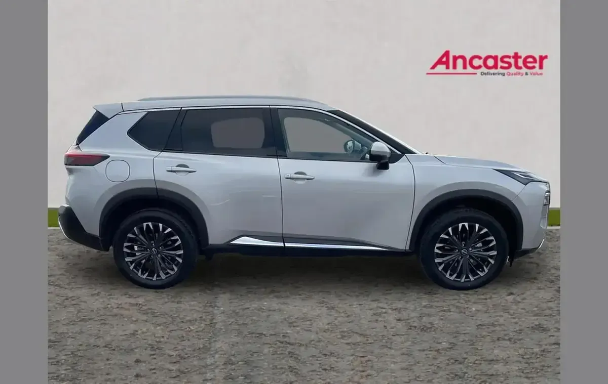 New Nissan X-Trail Tekna 204 HP (150 kW) 2026 Silver SUV